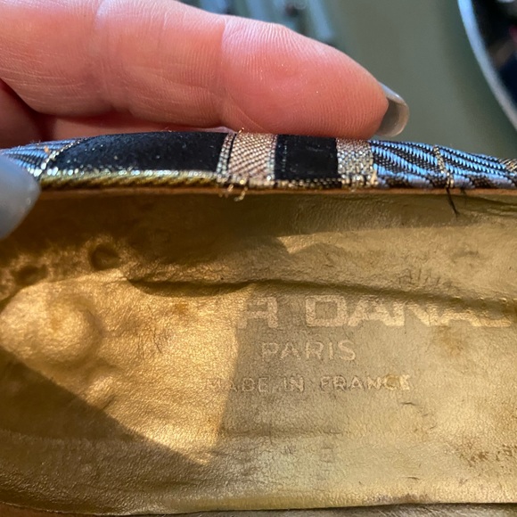 Gold leather and brocade silk French Heels - Picture 8 of 8